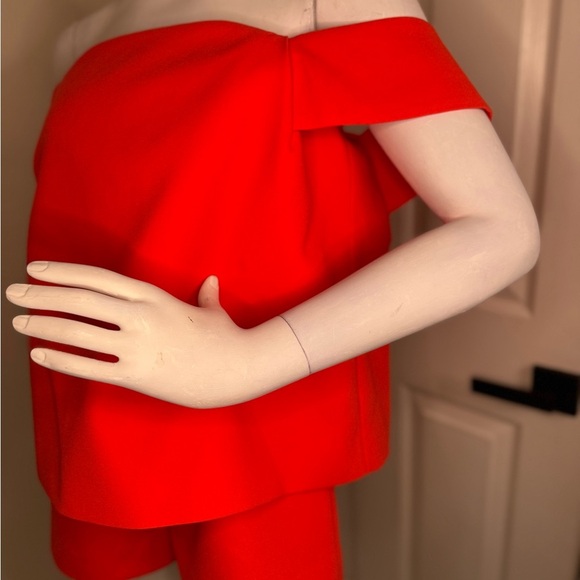 C/MEO Collective Orange Off-Shoulder Romper. #159 - Picture 5 of 16